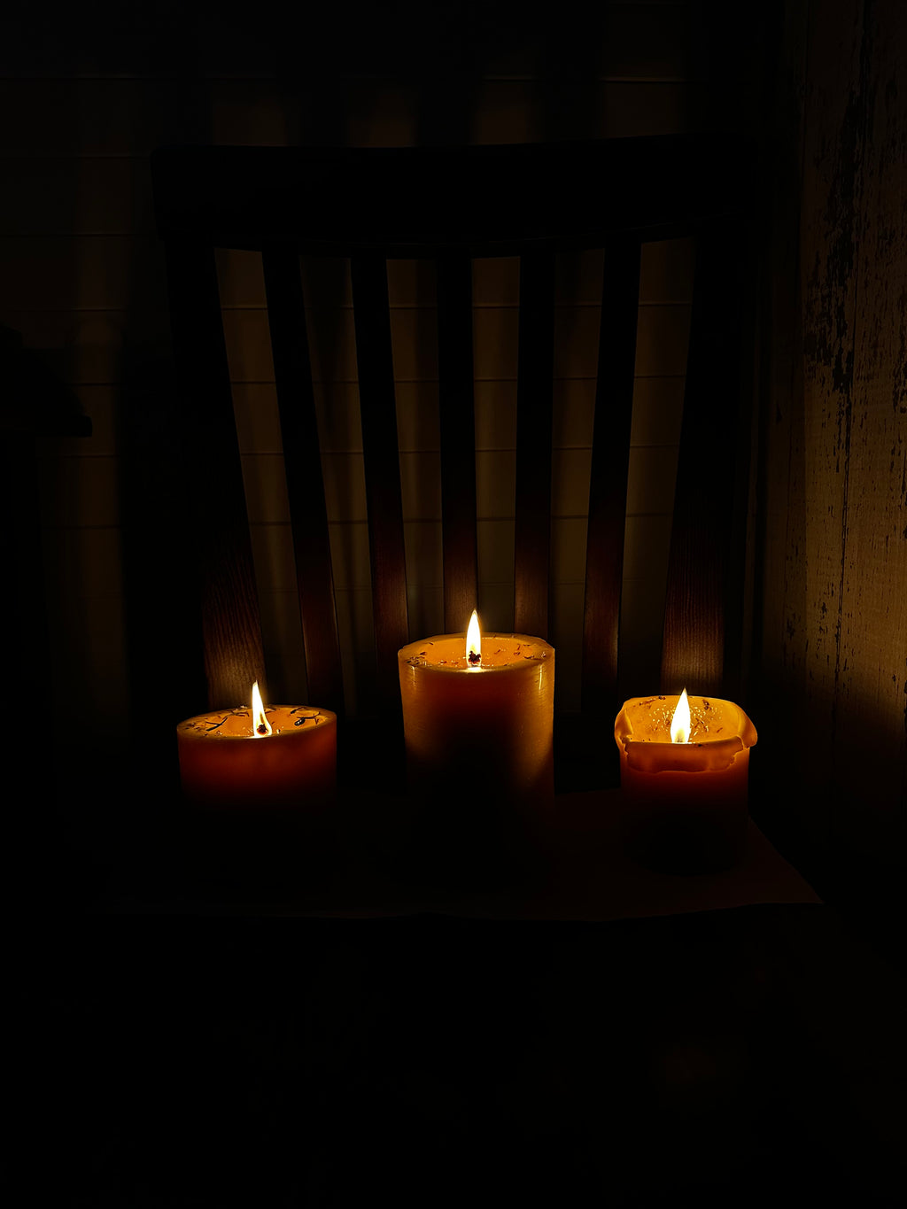 Large 10 x 10cm Handmade Natural Beeswax Candle Pillar